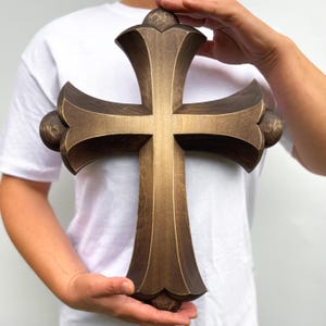 Geschnitztes Holzkreuz 16 Zoll, modernes Kruzifix-Wandbehang, großes Kreuz für Haus, Haustürkreuz, rustikale Kreuzkunst