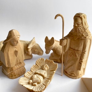 Christmas Nativity Set, Hand Carved Nativity Scene, Nativity Bethlehem, Wood Figurine Set 11 Pieces, Wood Nativity With Faces, Holiday decor