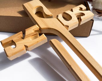 Letrero de cruz de madera para pared, cruz con el nombre de Jesús, regalo religioso grande, crucifijo rústico de madera para colgar, arte de pared con la cruz y el nombre de Jesús