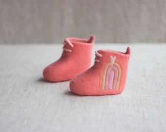 Felt boots for baby, Boho rainbow infant shoes, Pink boiled wool baby slippersTO ORDER!