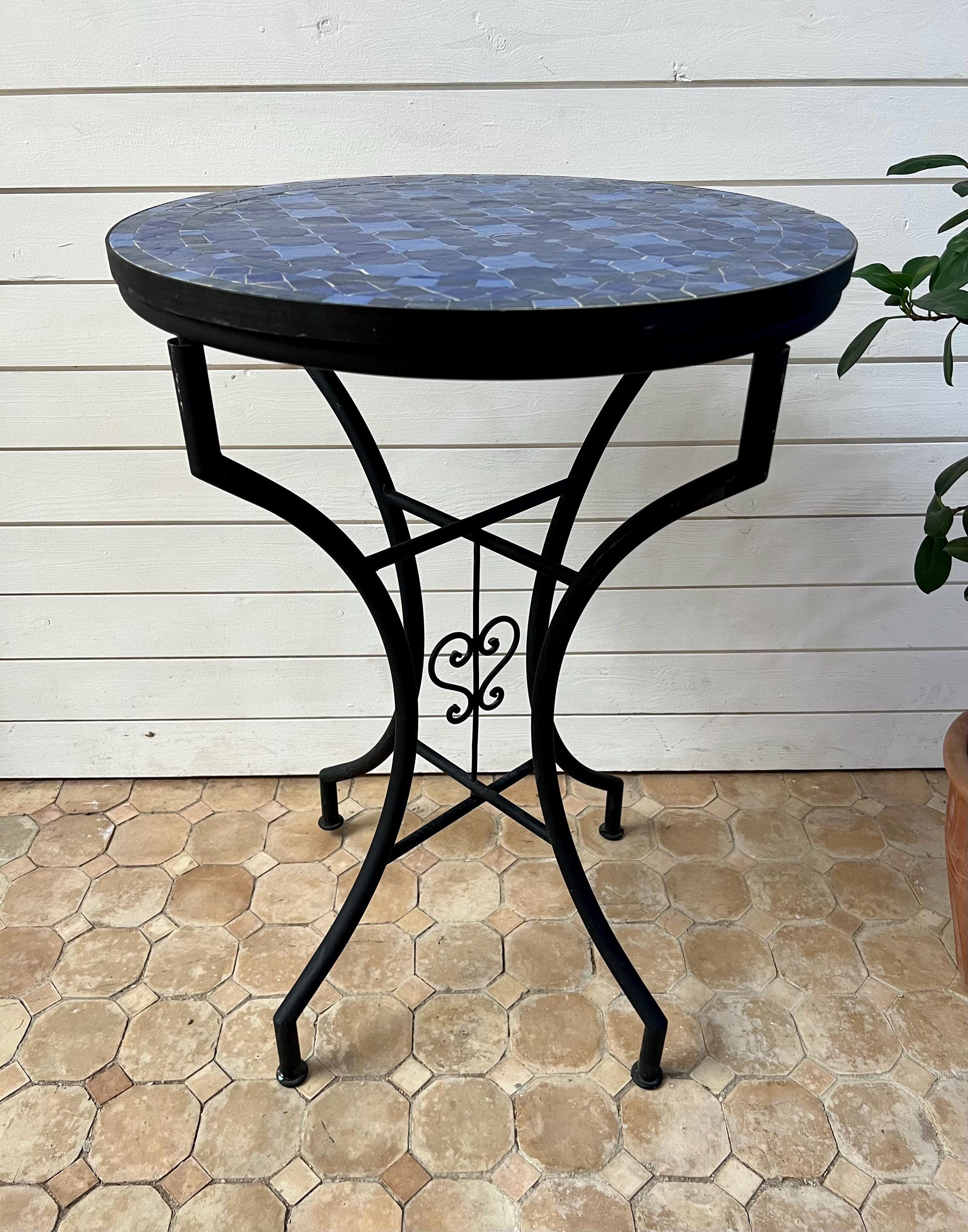 手作りモロッコモザイクテーブル：ブルーゼリージュコーヒーテーブル