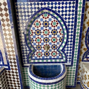 Custom Moroccan Mosaic Fountain – Handmade Zellige Tile Water Feature for Garden, Patio, or Home Decor