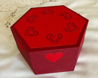 Valentine's Day gift, Mother's Day gift, explosion photo box for birthday/anniversary/wedding/engagement/, special gift, mini photo album,