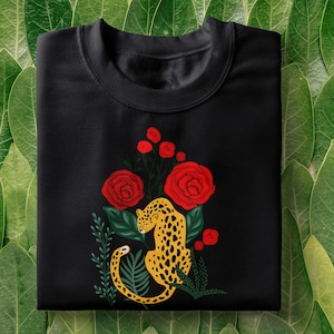 Leopard Illustration T-Shirt | Leopard Roses, Aesthetic Tee, Flowers, Tumblr Aesthetic, Spring Fashion, Jungle, Graphic Tee, Summer Tee