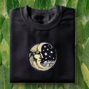 Vintage Moon T‑Shirt, Vintage Lunar Illustration Tee, New Moon Shirt, Crescent Moon Graphic Tee, Celestial Aesthetic, Space Lover Gift