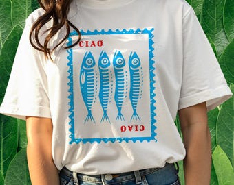 T-shirt sardine Ciao, chemise italienne esthétique côtière, été fille tomate, sardines de poisson en conserve style inspiré de l'océan, petite-fille côtière