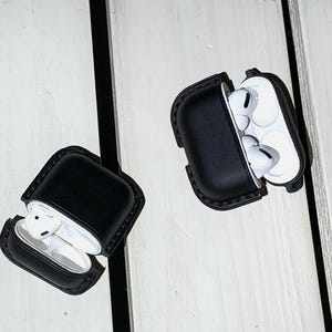 Airpod case,airpod pro 2 case,airpod 4 case,airpod 3 case,Personalized leather Airpod case,Custom Leather Airpods Gift,Airpod Cover monogram