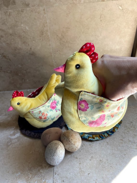 Wacky Cute Chicken Pot Holders - Upcycling with Old Jeans