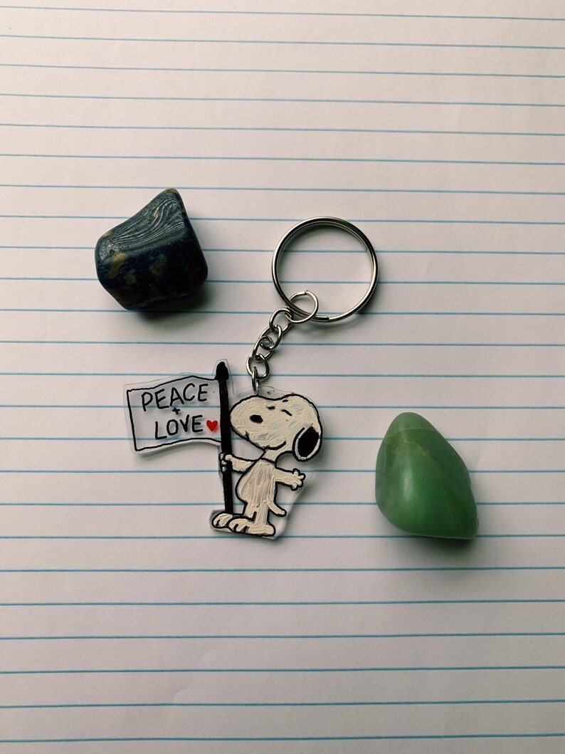 Peace /& Love Snoopy Keychain