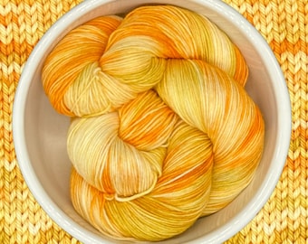 Daffodil - Variegated Hand Dyed Yarn