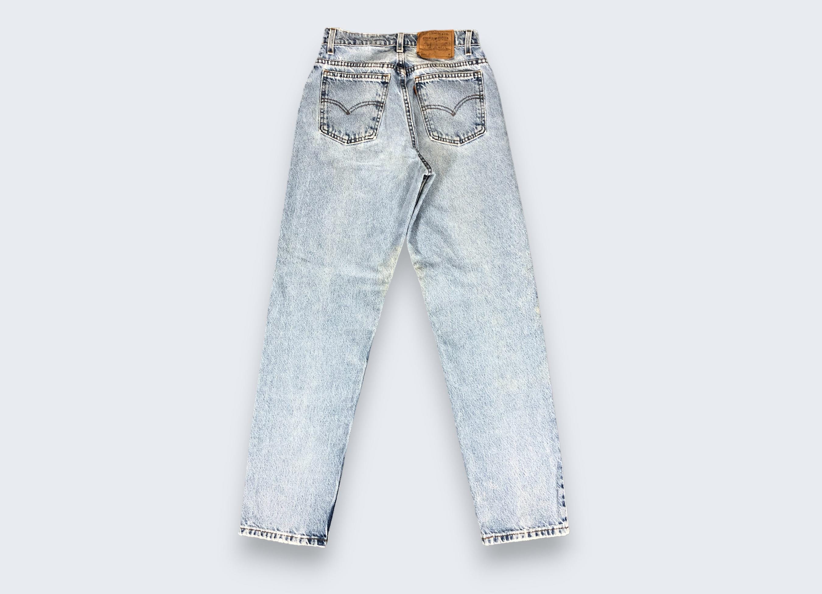 28 X 31 Vintage 90s Levis Jeans Made in Usa Light Wash Distress Faded Medium Wash High Waist Denim Grunge Style Mom Jeans Boyfriend Jeans - Etsy Israel 28 X 31 Vintage 90s Levis Jeans Made in Usa Light Wash Distress Faded Medium Wash High Waist Denim Grunge Style Mom Jeans Boyfriend Jeans - Etsy Israel