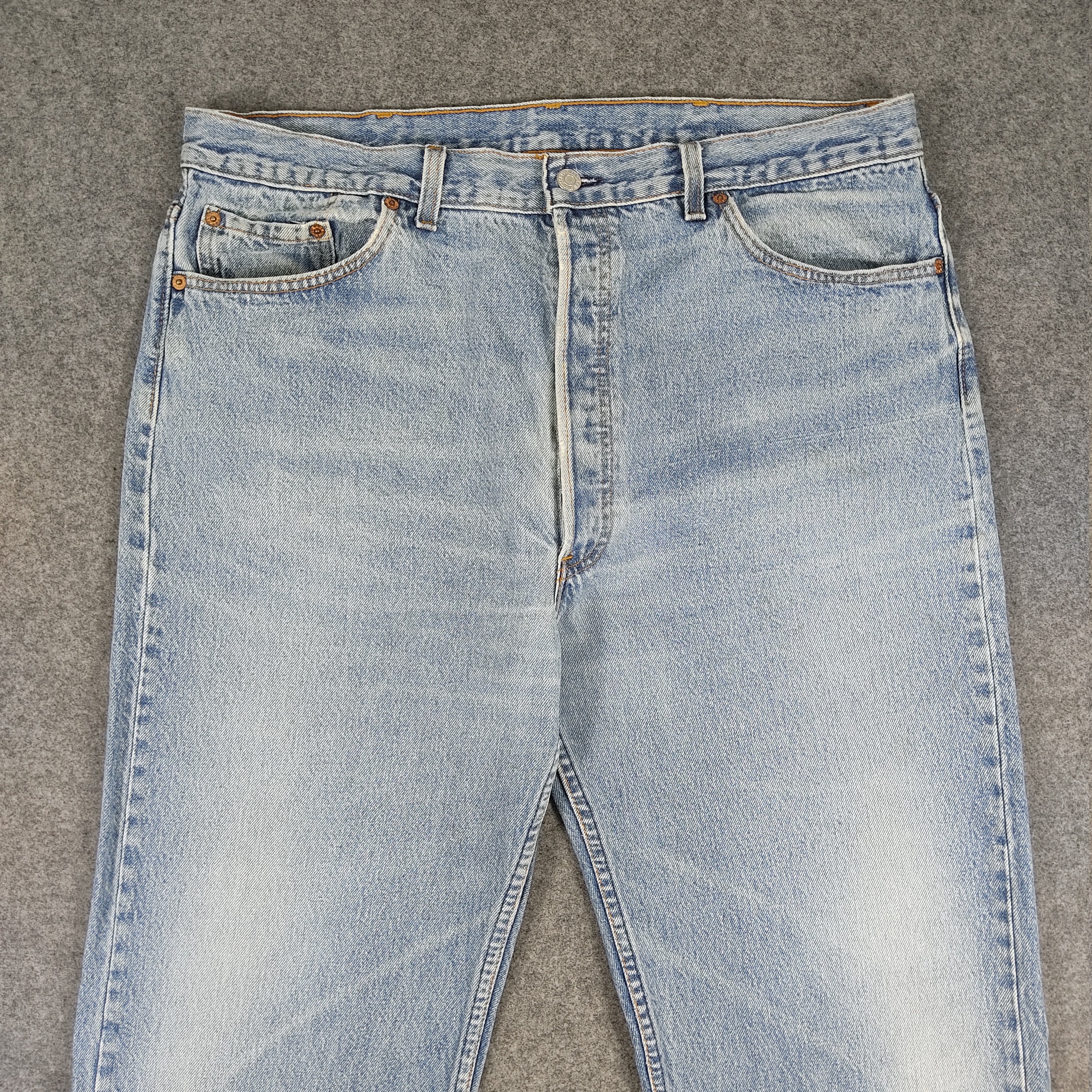 Size 38x32 Vintage 90s Levis 501 Jeans 