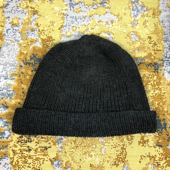 Vintage Unknown Minimalist Beanie Hat Knitted Cro… - image 3