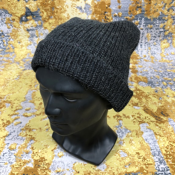 Vintage Unknown Minimalist Beanie Hat Knitted Cro… - image 1