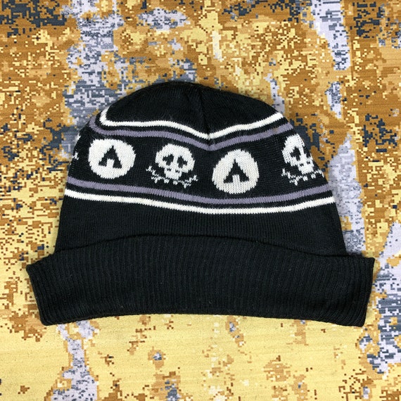 Vintage Airwalk Skull Retro Style Vintage Beanie Hat Warm Stylish Ideal for Cold Weather Great Birthday Gift for Vintage Aficionados Etsy UK