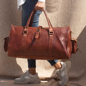 Handmade Leather Duffle Bag: Weekender Travel Gym Holdall