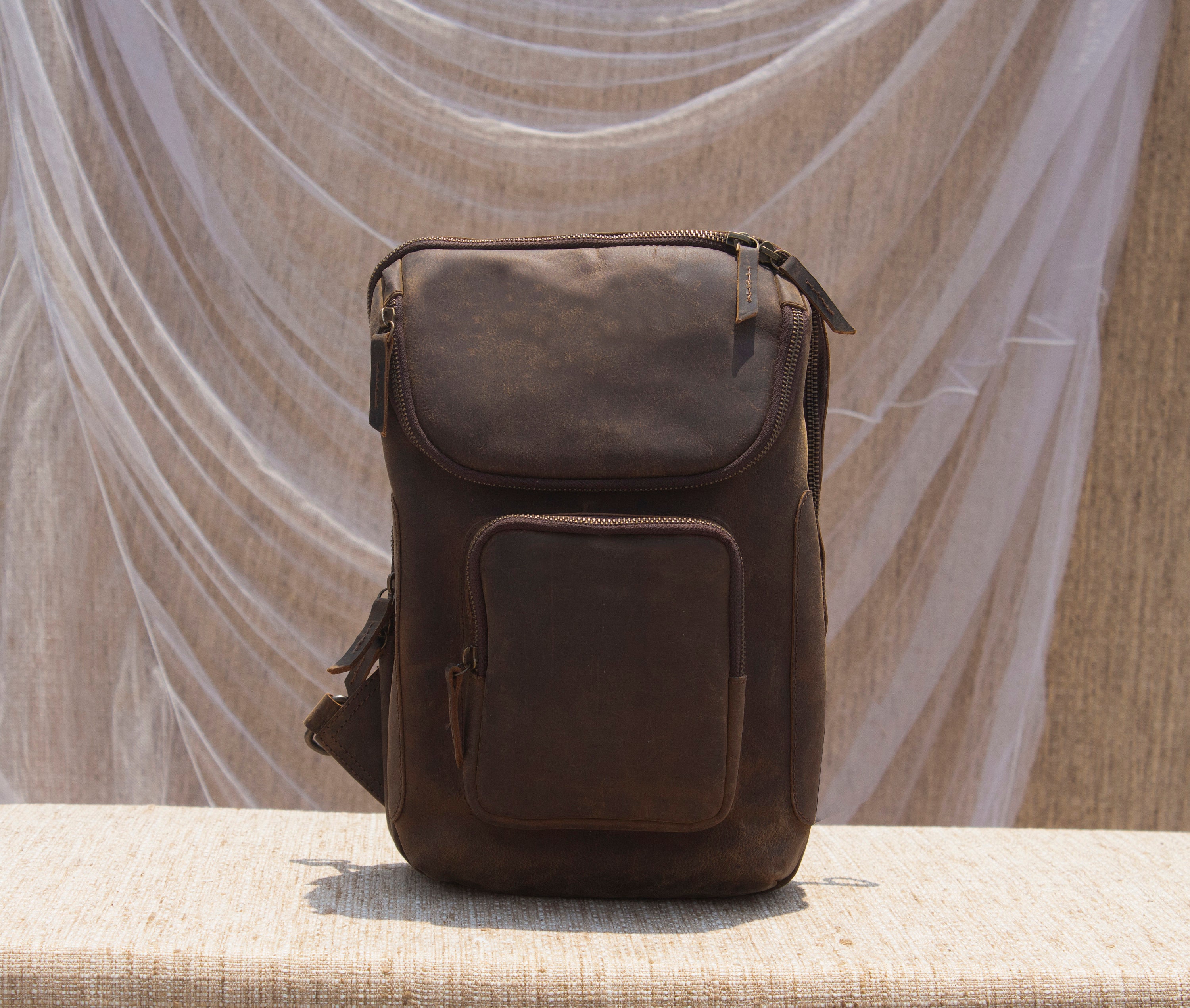 Leather Sling Bag Travel Crossbody Bag Leather Utility  display picture 2
