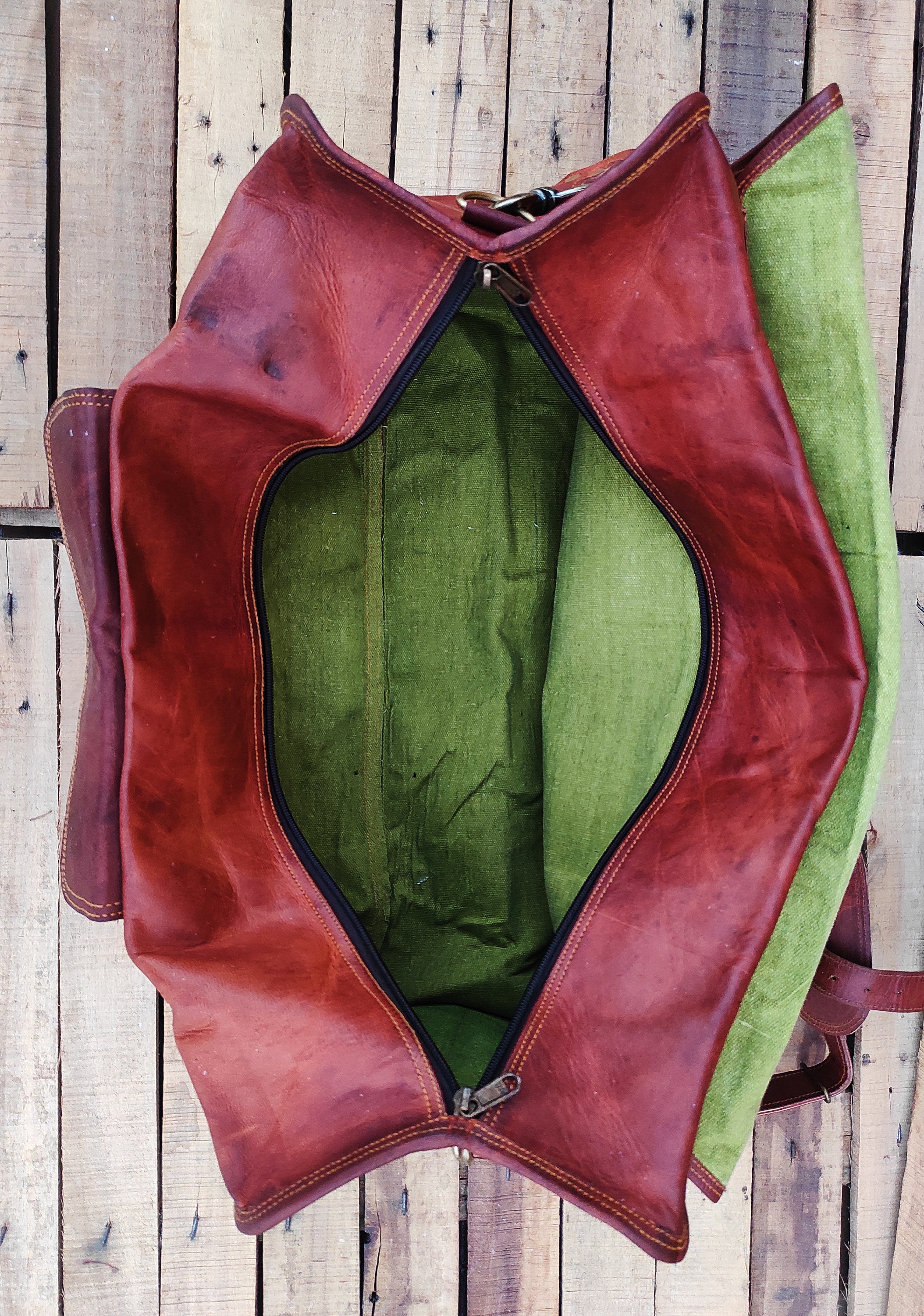 Leather Duffle Bag Handmade Leather Weekender Gym Bag Etsy UK