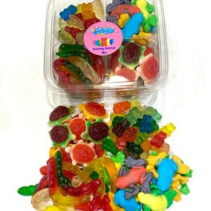 Animal Gummy Platter Mix Gummy Frogs Gummy Bears Gummy Worms Gummy Turtles Jelly Filled