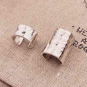 Hammered Ear Cuff. Sterling Silver Minimalist Ear Cuff. Cartilage Wrap Cuff Earring.