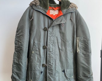 Vintage N3B Snorkel Storm Proof Green Parka US Military Skyline Orange Lining XL