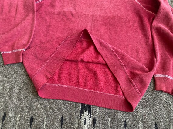 90s Vintage Faded Red Raglan Sweatshirt - Boxy Sm… - image 4