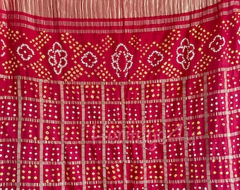 Red Bandhej Garchola / Lagdi Dupatta