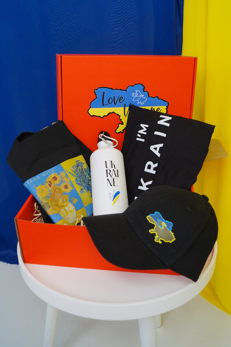 Ukraine Gift Box/ Ukrainian Box/ Pamper Hamper/ Present Set/ Etsy