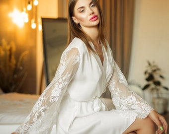 White lace bridal robe