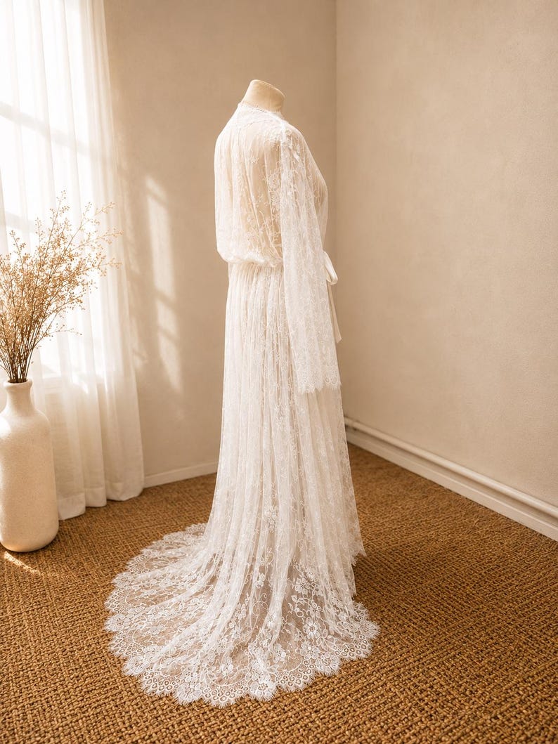 Long bridal lace robe with train for getting ready wedding photos