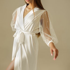 Pearl sleeve robe for bridal getting ready White kimono for bride Gift for women with tulle