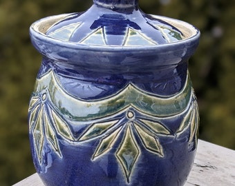 3 38\u201d x 2 78\u201d Hand Crafted Glazed Clay Pottery Studio Art Blue /& Green Spotted Mug Cup Signed by Artist \u2018JG\u2019