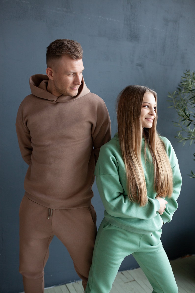 Black casual man's/woman's jumper and trousers set image 10