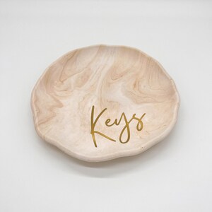 Round key rack Keys key tray beige marble image 1