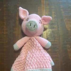 Pig Lovey Crochet Pattern – Baby Comfort Toy