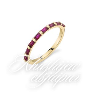 CZ Rubin Baguette Ring: 14k Guldpläterad Sterlingsilverarmband