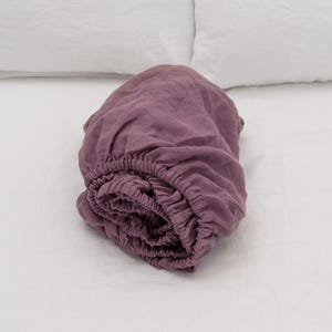 Drap housse en lin Woodrose pour très grand lit, grand lit, lit simple, lits jumeaux et autres tailles personnalisées, couvre-lit ajusté en lin, couvre-lit organique esthétique