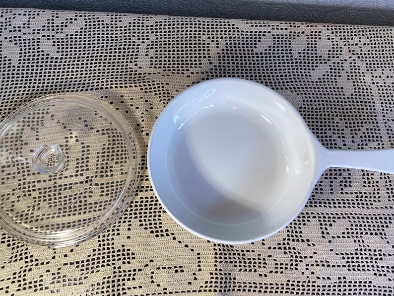 Sartenes Corningware vintage de la década de 1970 - Múltiples variaciones disponibles imagen 4