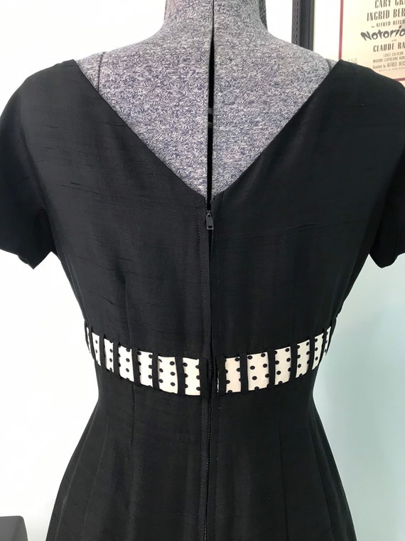 1950s True Vintage Handmade Black Wiggle Dress/ R… - image 5