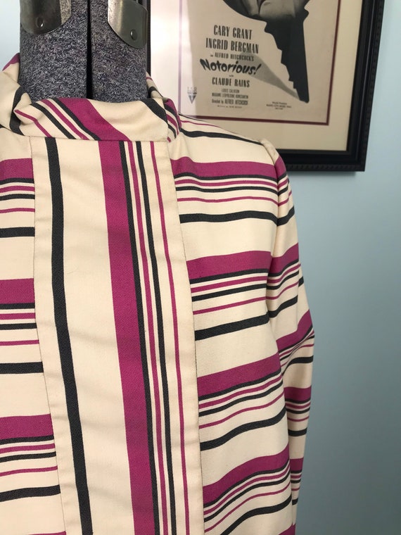 1950s Vintage Pink Striped Swing Coat by “The Bos… - image 2