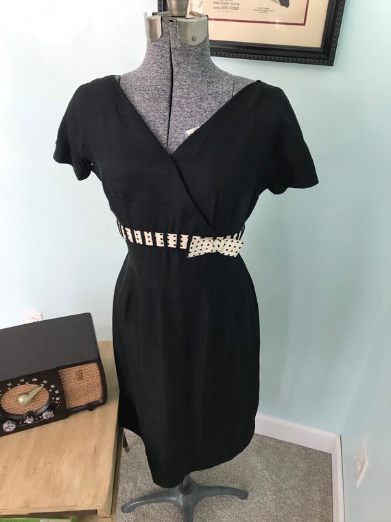 1950s True Vintage Handmade Black Wiggle Dress/ R… - image 2