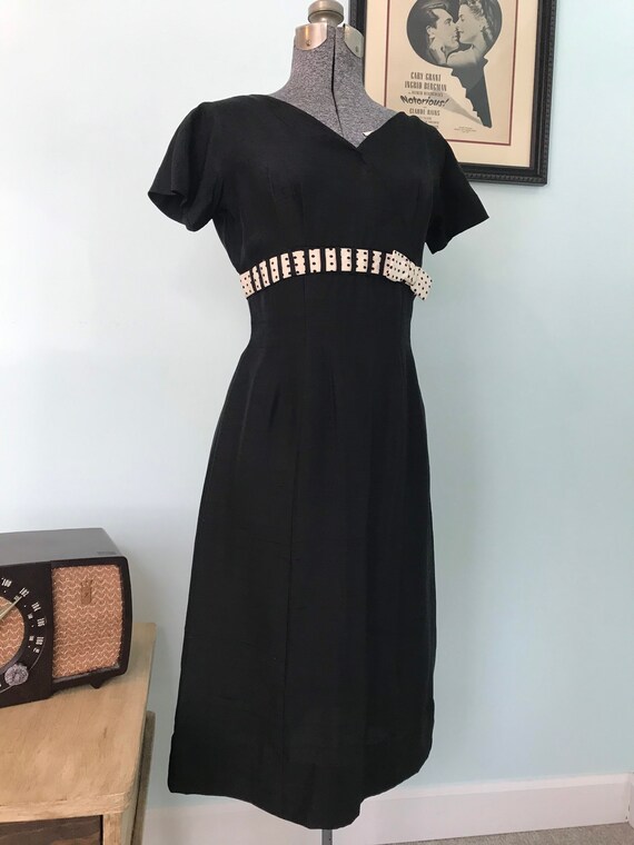 1950s True Vintage Handmade Black Wiggle Dress/ R… - image 3