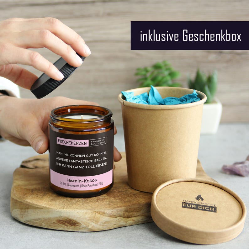 Lustige Duftkerze mit Spruch für die Küche | Handgemacht aus Sojawachs | In Geschenkbox | Valentinsgeschenk | Küchendeko, frech, Gast Gesche Bild 4