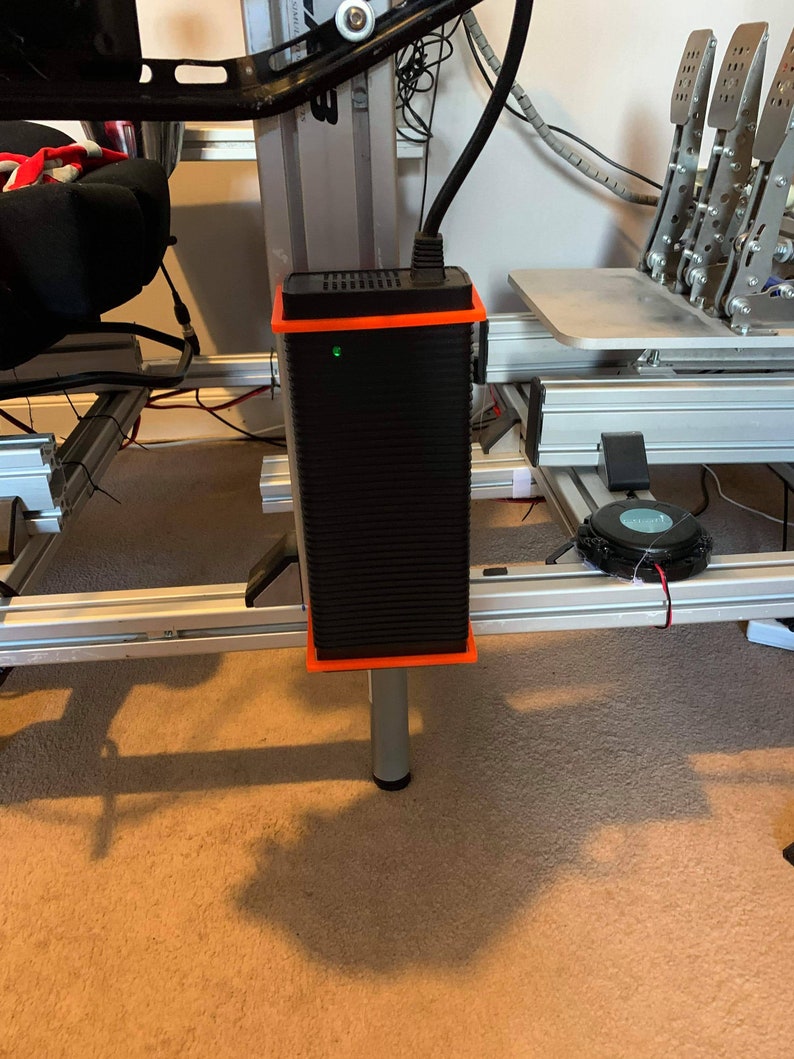 Fanatec ClubSport DD/DD+ Power Brick - PSU mounts.
www.mt3dprinteddesigns.etsy.com