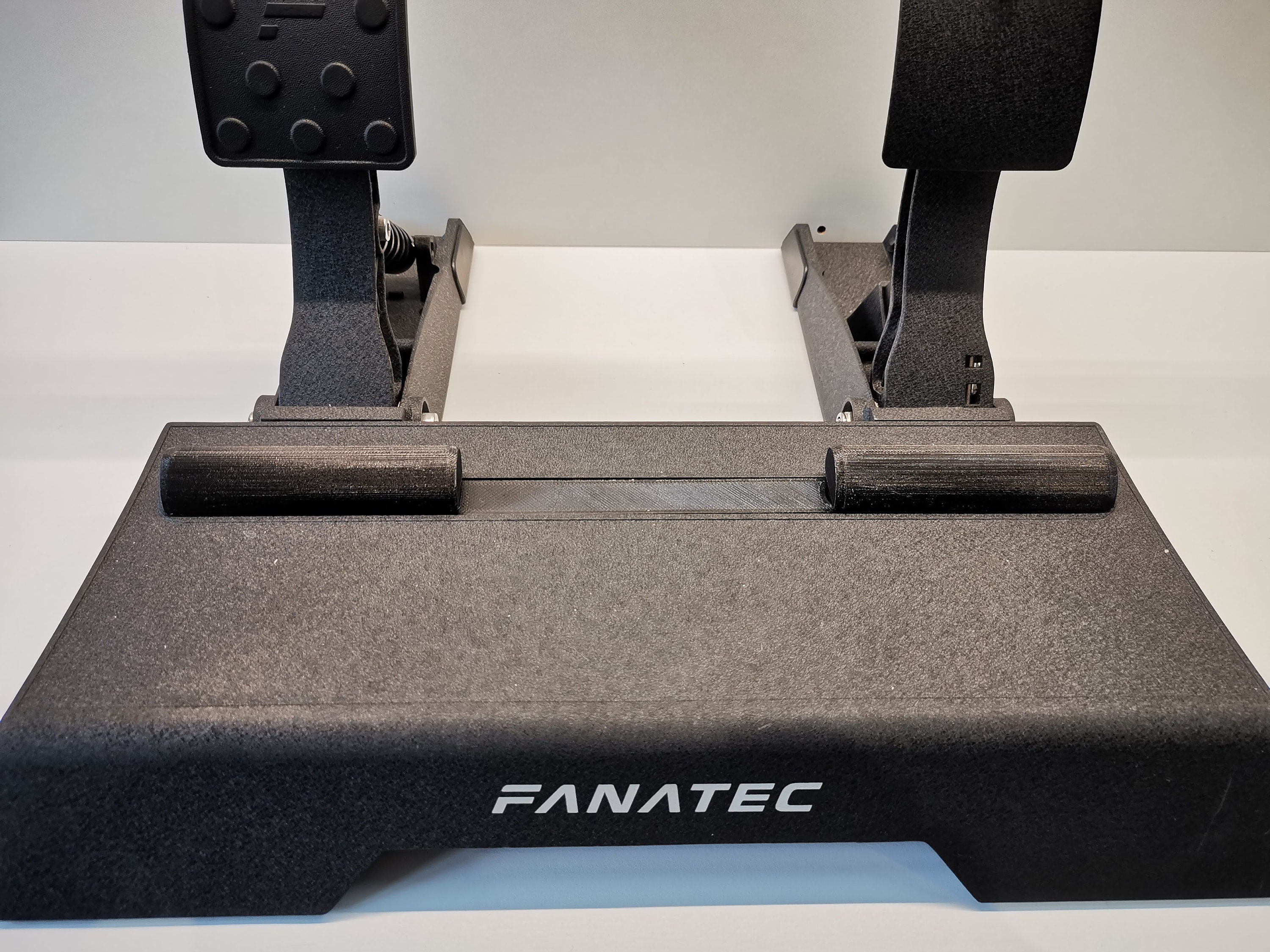 Fanatec CSL Elite ペダル