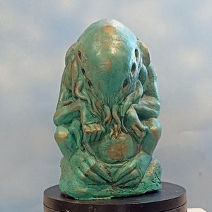 Cthulhu idol. Cthulhu, H.P Lovecraft, Lovecraft, original figures, collector figures