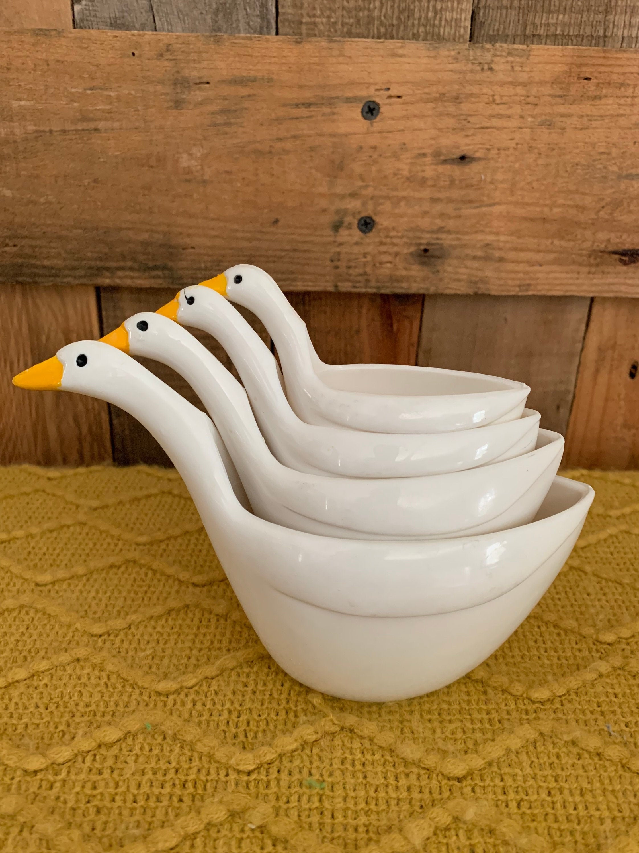 Vintage Geese Stackable Measuring Cups-set of 4 Goose Measuring