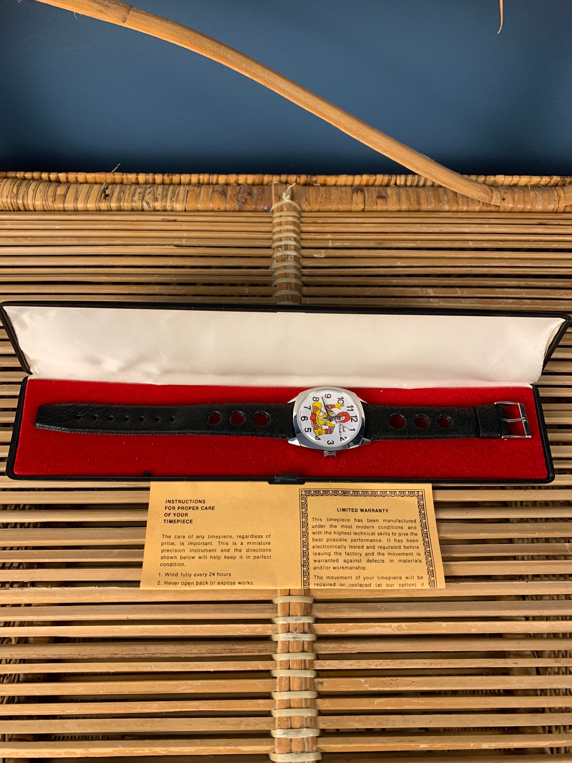 Vintage 1976 Rare Limited Edition Ronald Mcdonald Watch
