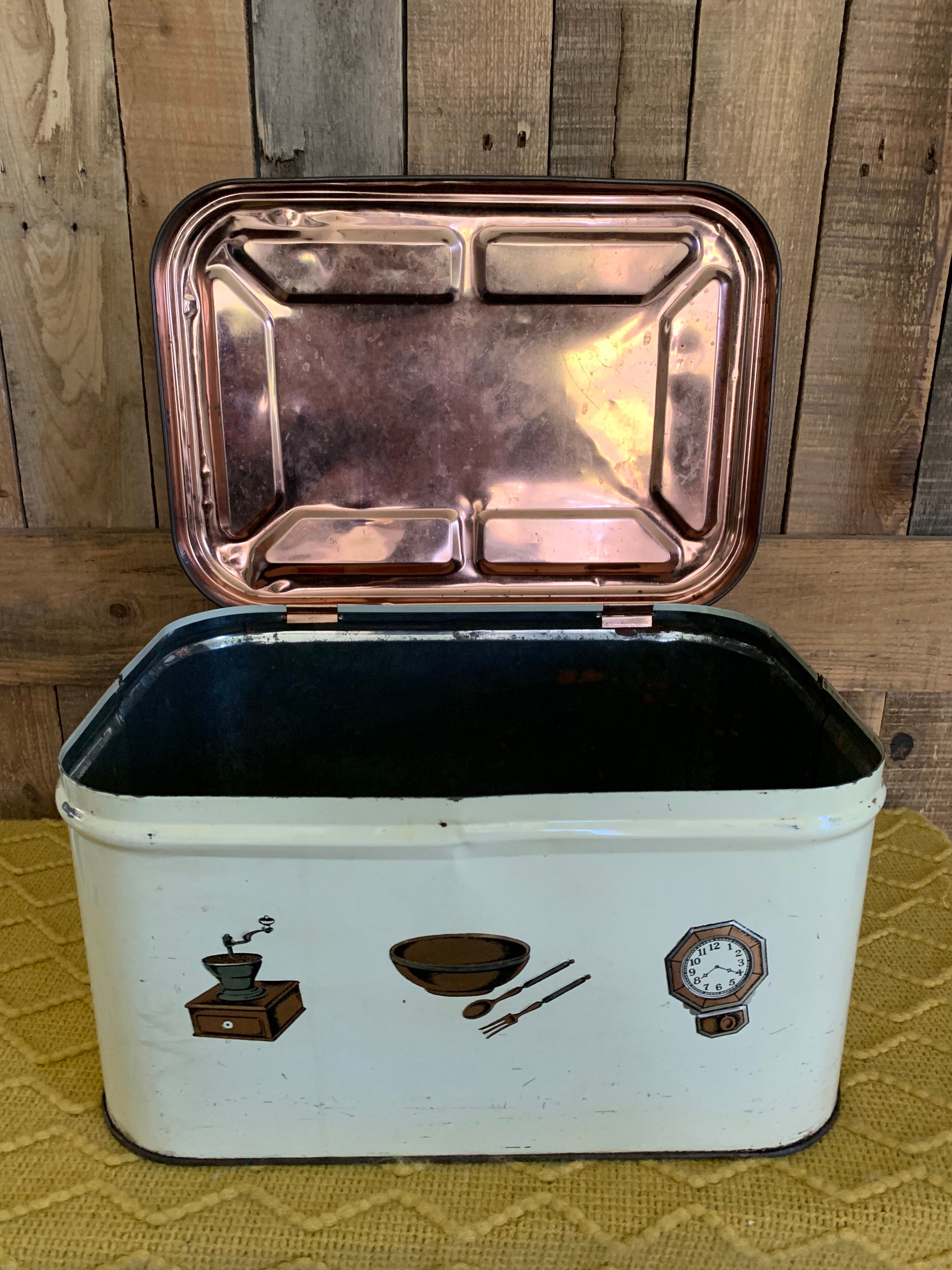 Vintage 60s Tin Bread BoxTuttle CorporationOff White with Etsy