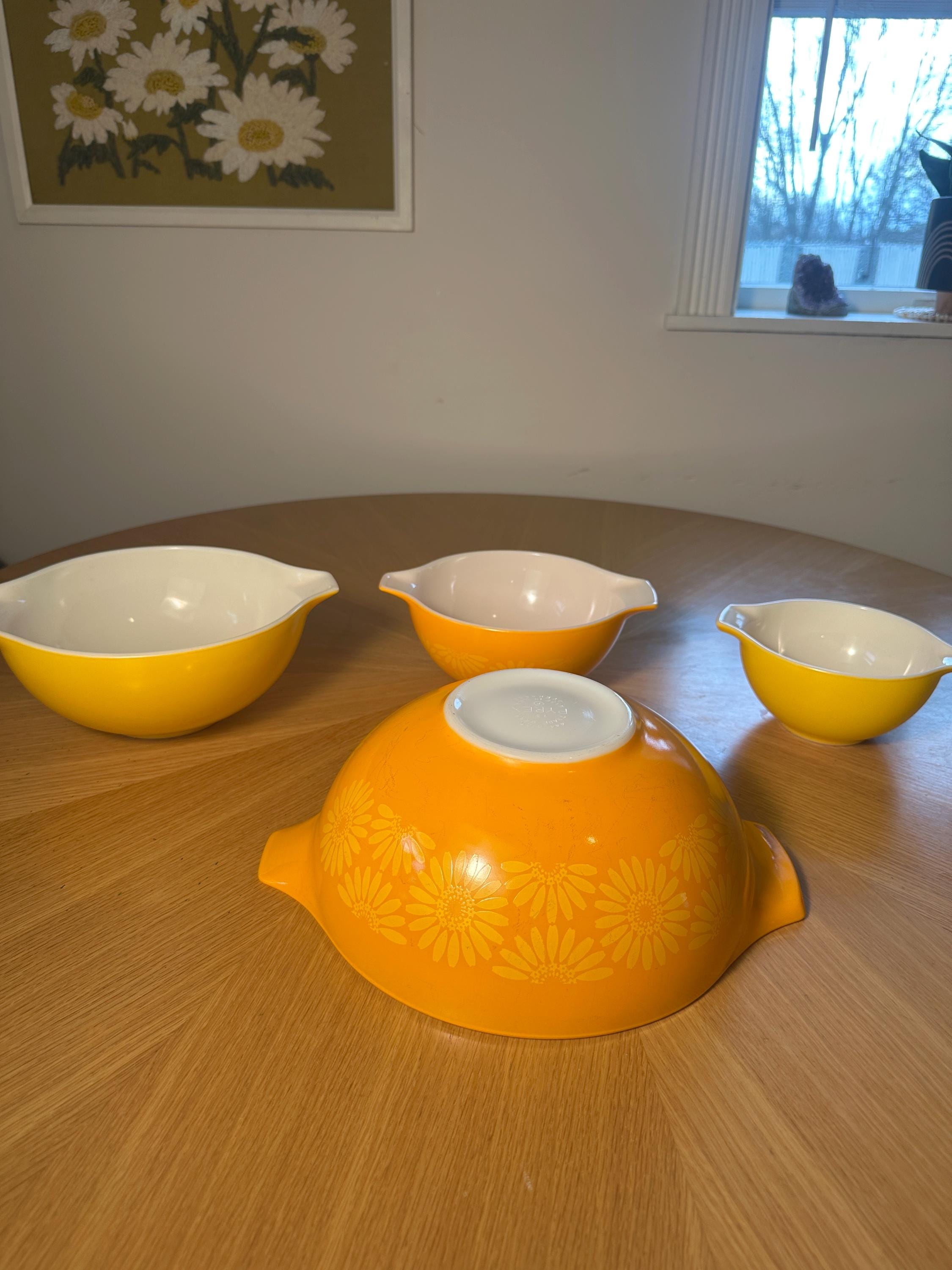 Vintage Pyrex Sunflower Daisy Cinderella-set of 4 Pyrex Mixing